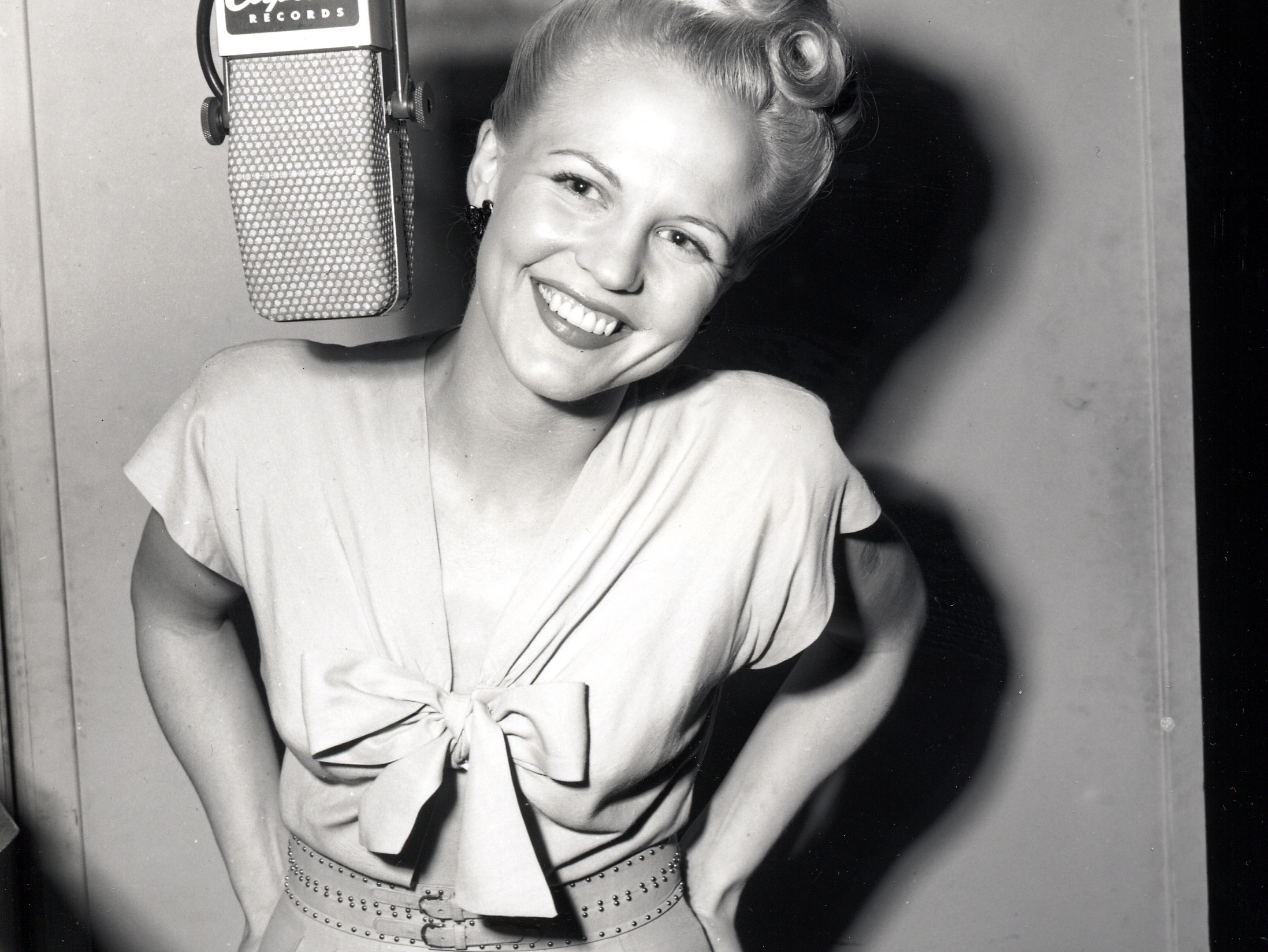 Exclusive Stargayzing Interview: Writer James Gavin on His New Book Is That  All There Is? The Strange Life of Peggy Lee | Stargayzing